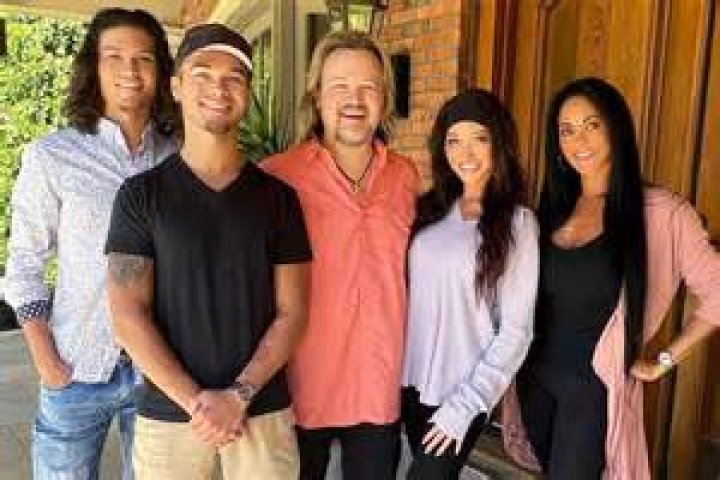 What is Travis Tritts net worth? Celebrity.fm #1 Official Stars, Business & People Network, ·